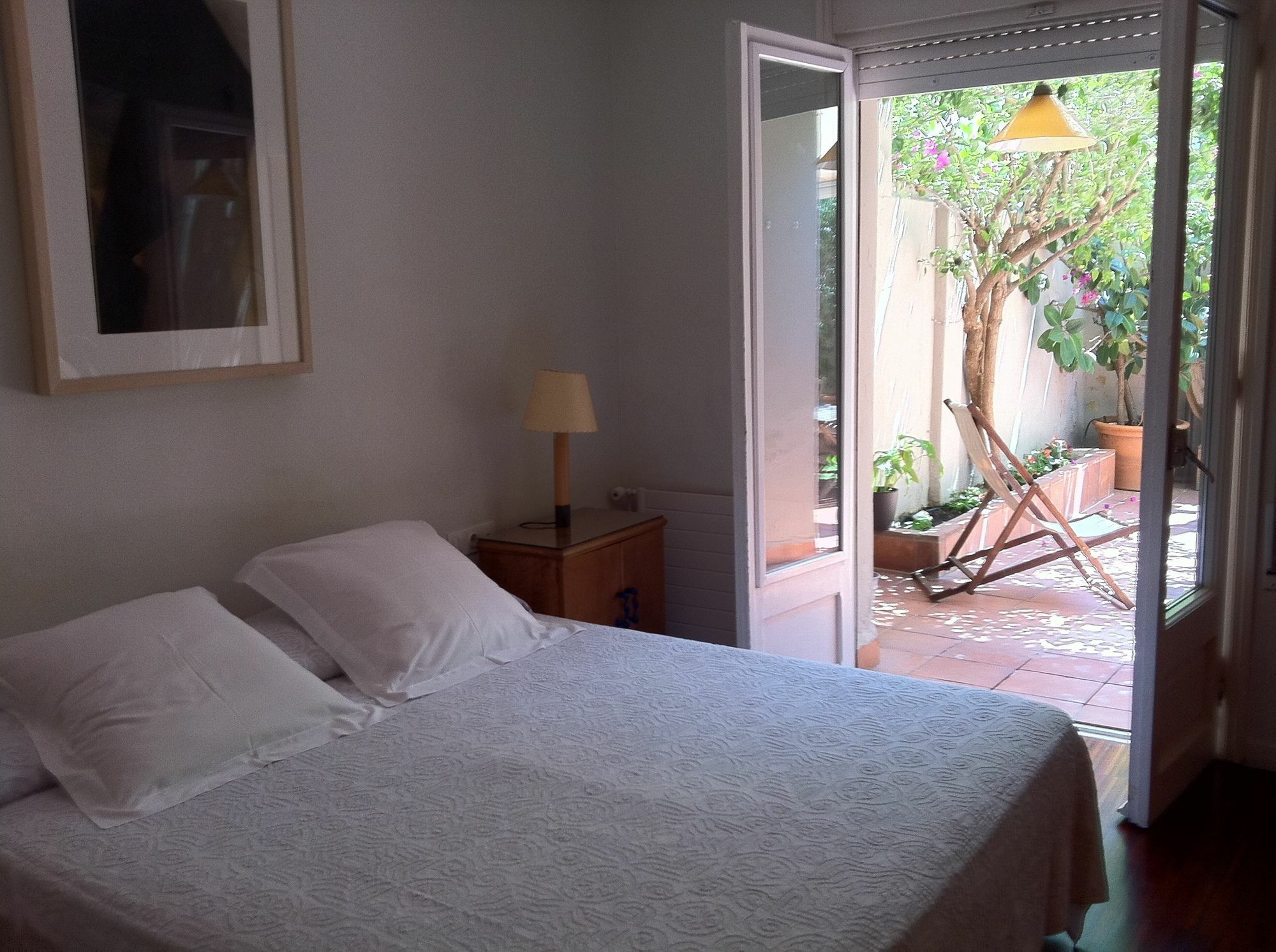 Suitur Courtyard Apartment Barcelona Exterior photo